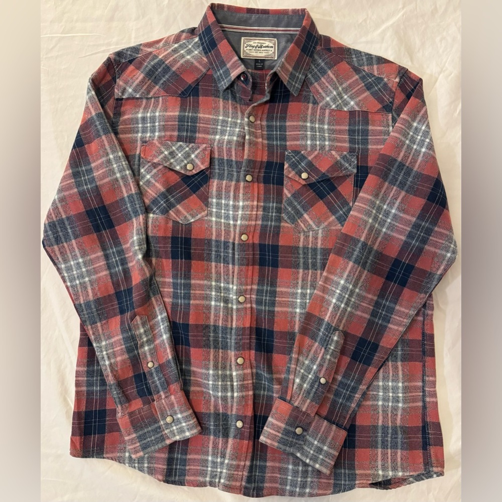 NWT Flag & Anthem Men’s Long Sleeve Shirt